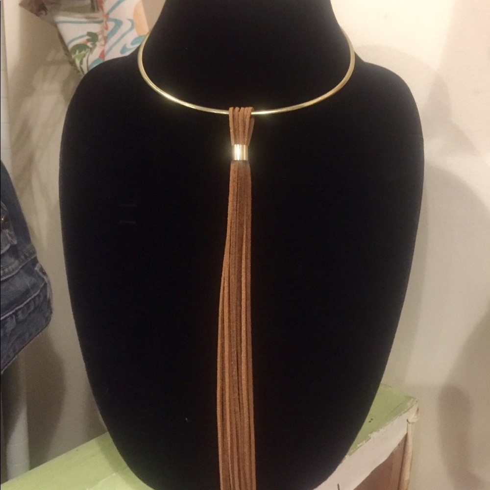Choker. Brass color with brown suede