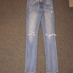 American Eagle Distressed Skinny Jeans - Size 2