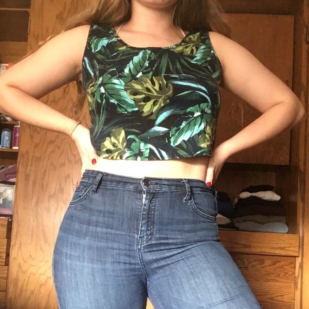 American apparel green leaf crop top