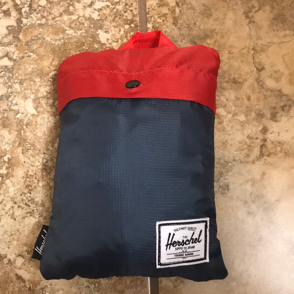 Herschel supply co.