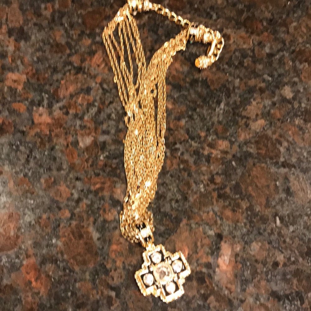 St. John necklace