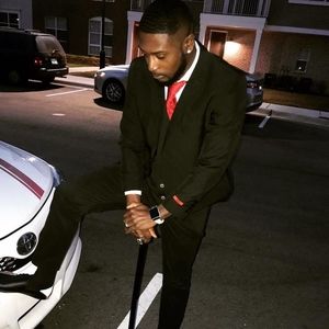 Meet your Posher, Devin