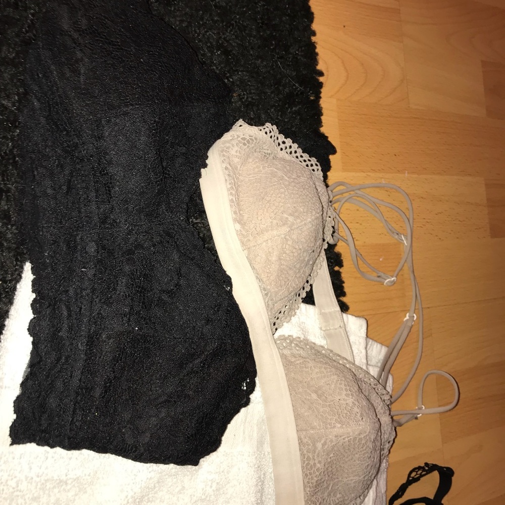 Bra bundle - Picture 4 of 4