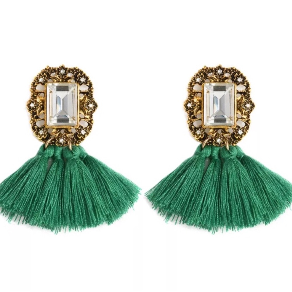 Gorgeous!! Crystal rhinestone earrings