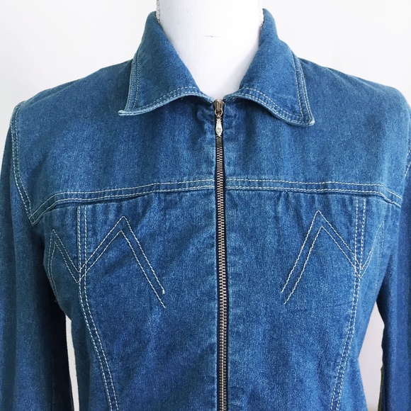 MIJU Light Jean Jacket - Picture 2 of 4