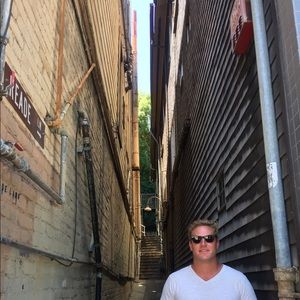 Meet your Posher, Daniel