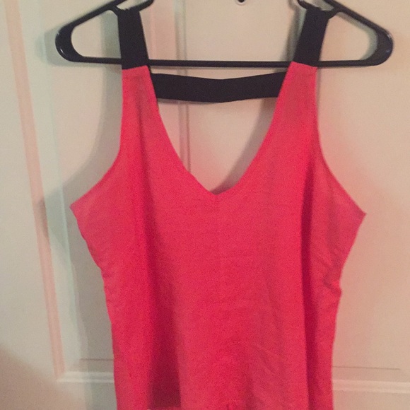 Coral tank top - Picture 2 of 3