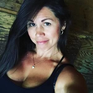 Meet your Posher, Tabitha