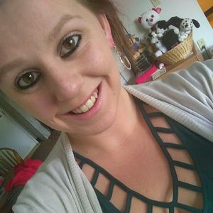 Meet your Posher, Ashleigh