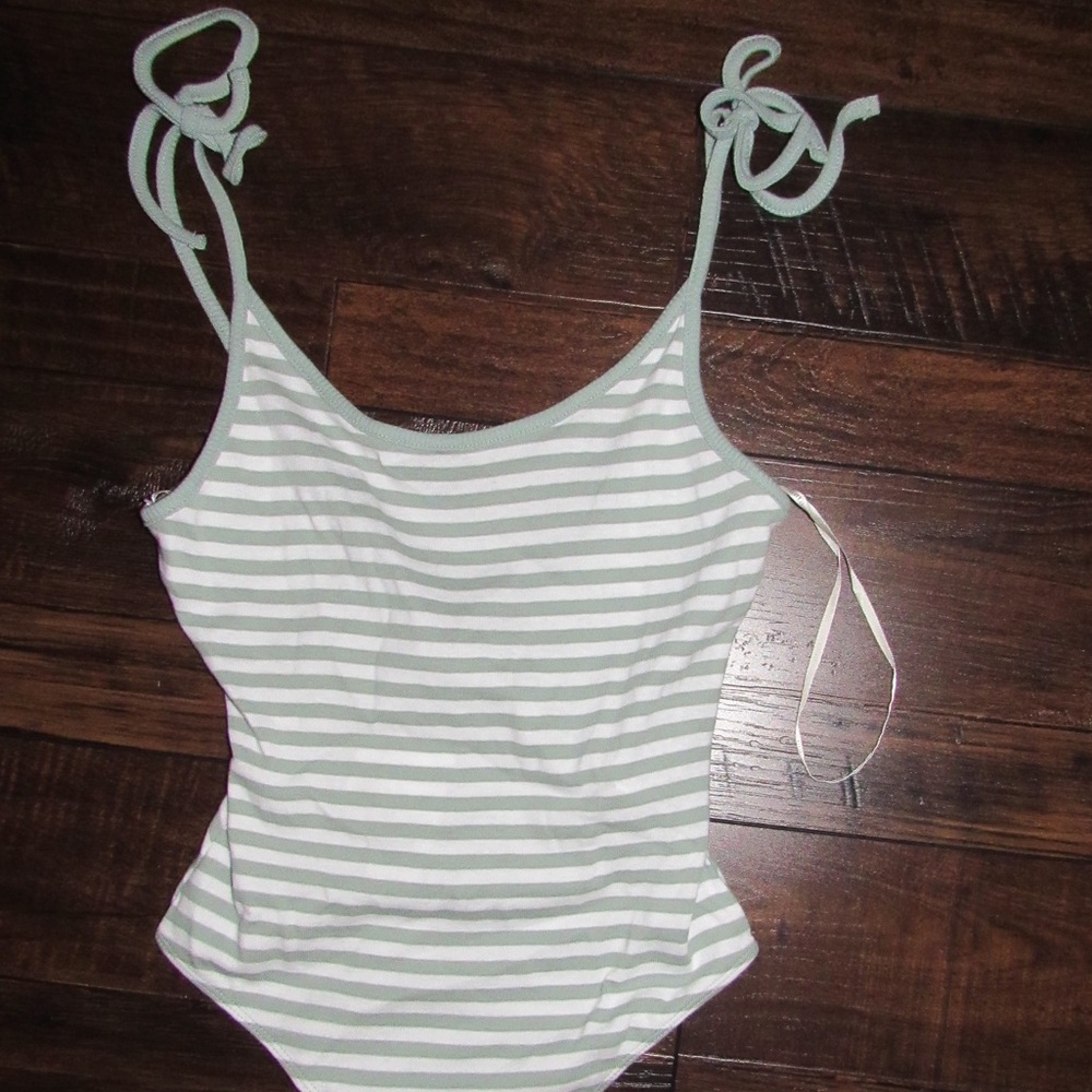 Striped scoop-back bodysuit