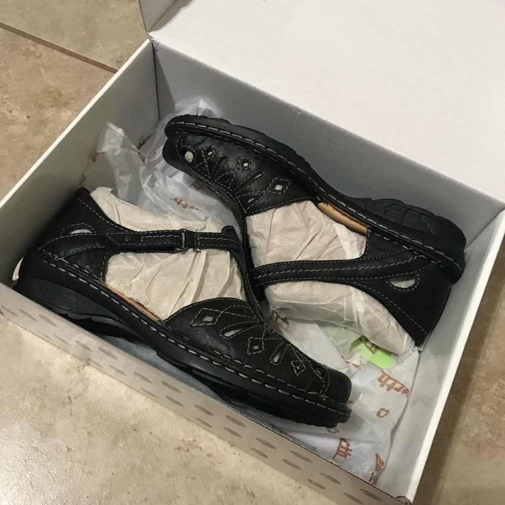 EARTH SANDALS - Picture 4 of 5