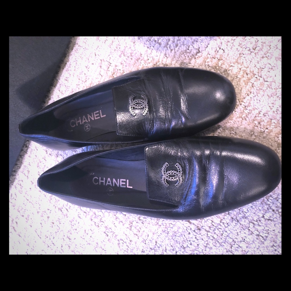 Chanel chic flats