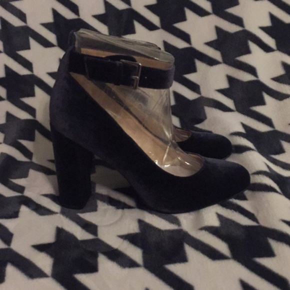 New! Nine West 3.75" Sz 7 Louiza Ankle Strap Heels - Picture 5 of 8