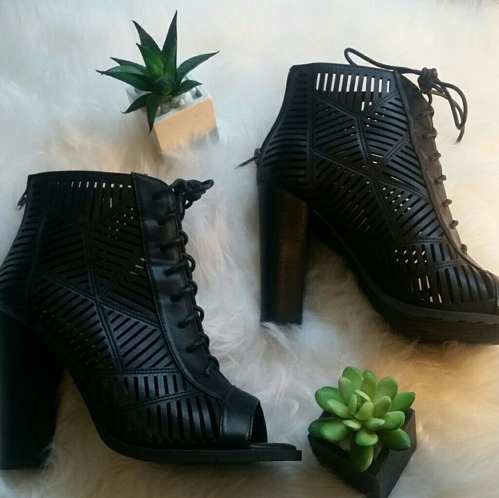 NEW Sexy Heels