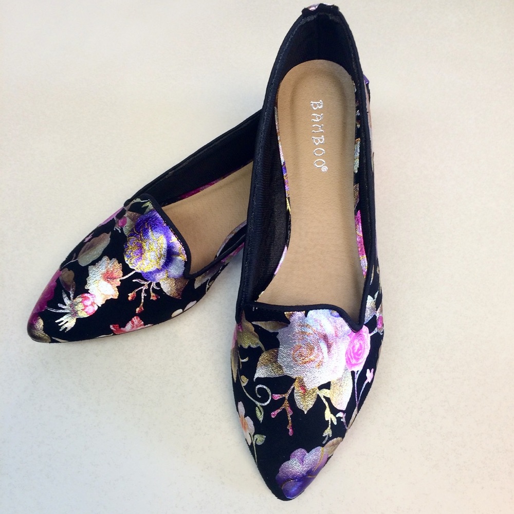 Last Pair Left! Floral Shiny Loafers Pointed Toe - Picture 2 of 3
