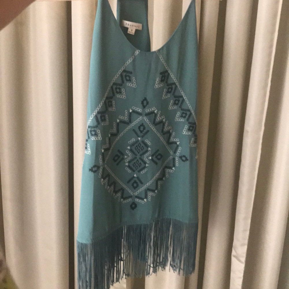 Beautiful hippie teal tank top w embroidery&fringe