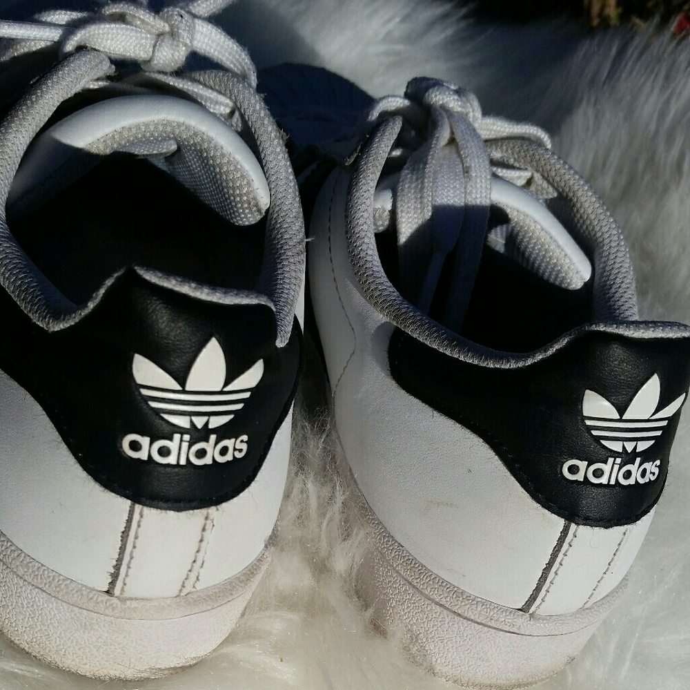 Adidas Shoes - Picture 2 of 3
