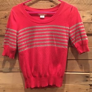 Quarter Sleeved Scalloped Red Sweater Top
