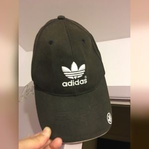 Adidas Hat Brown SIZE 7