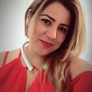 Meet your Posher, Leticia