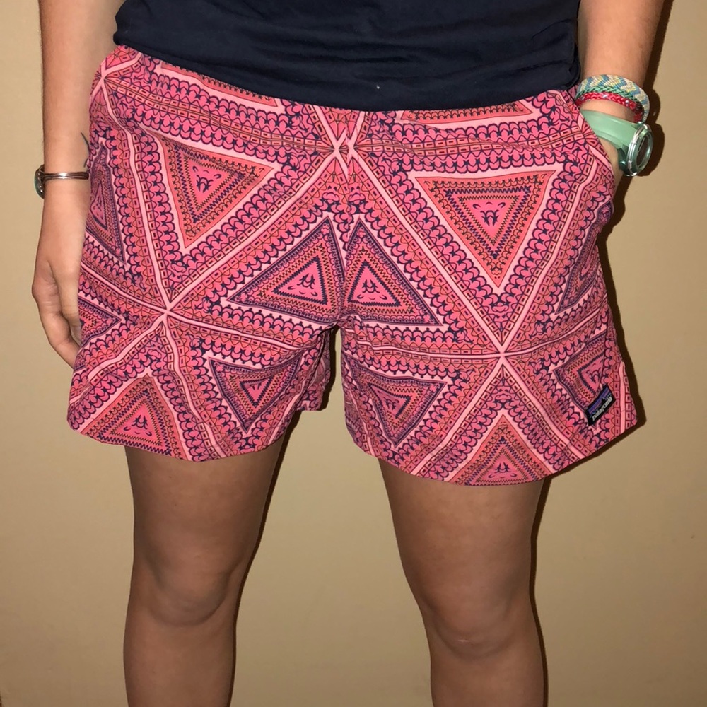 NEW Patagonia baggies NEVER WORN