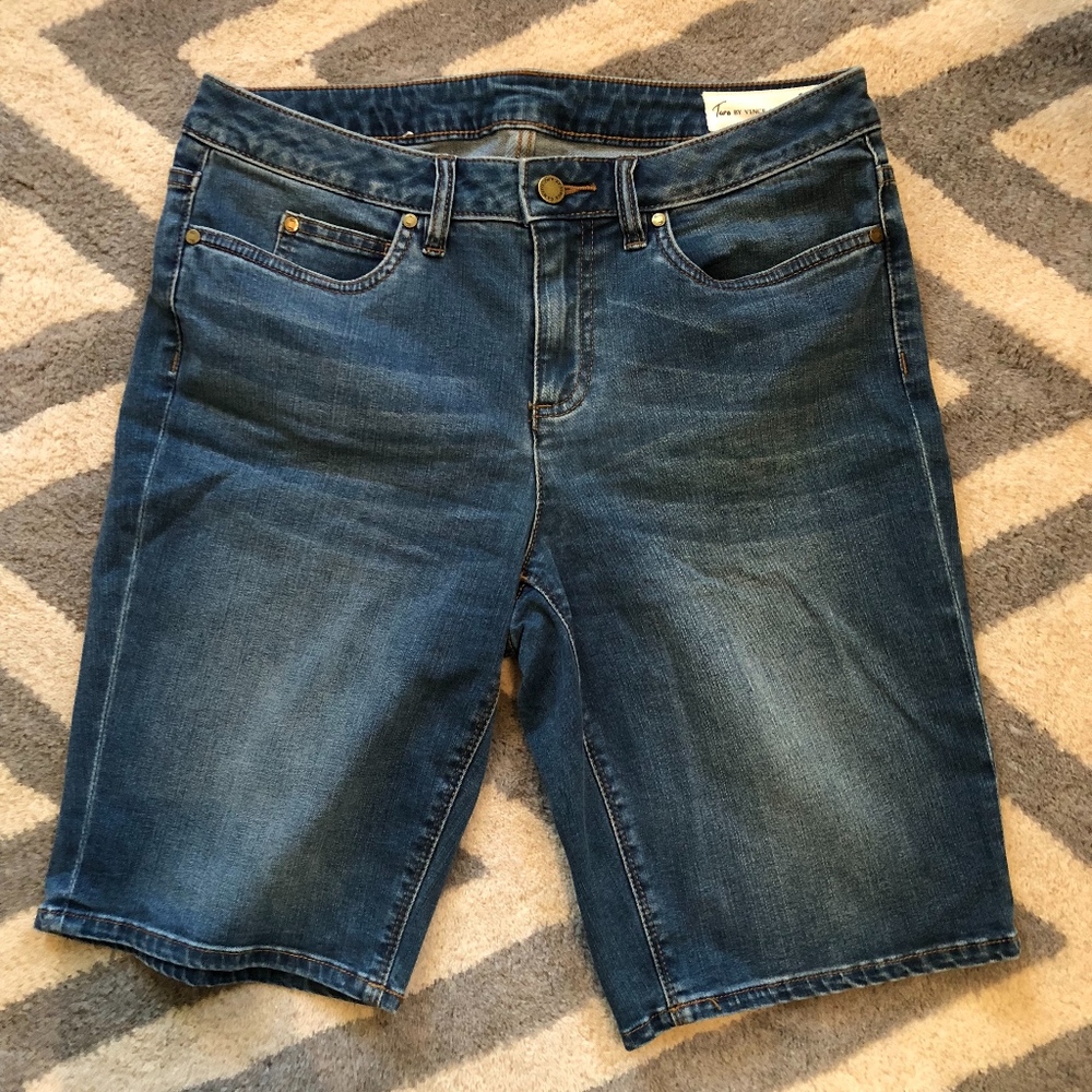 Two by Vince Camuto Jean Shorts
