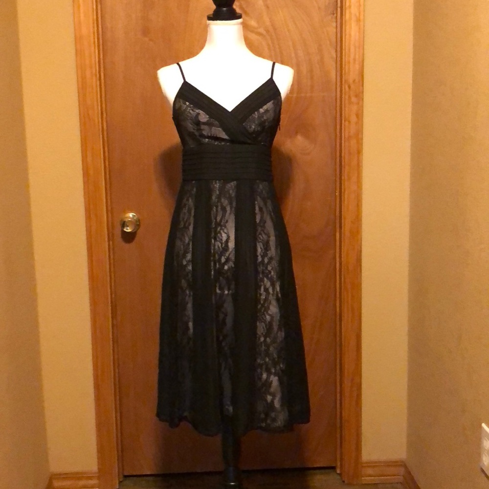Ann Taylor Loft sleeveless black lace dress