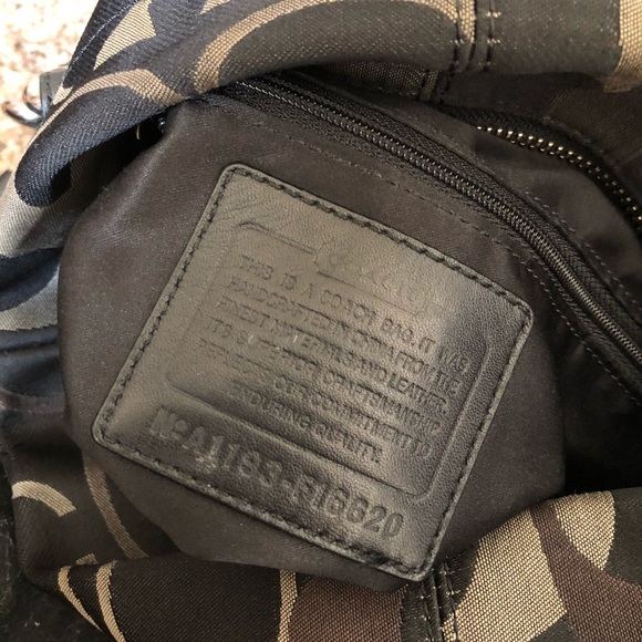 Shoulder bag - Picture 4 of 4