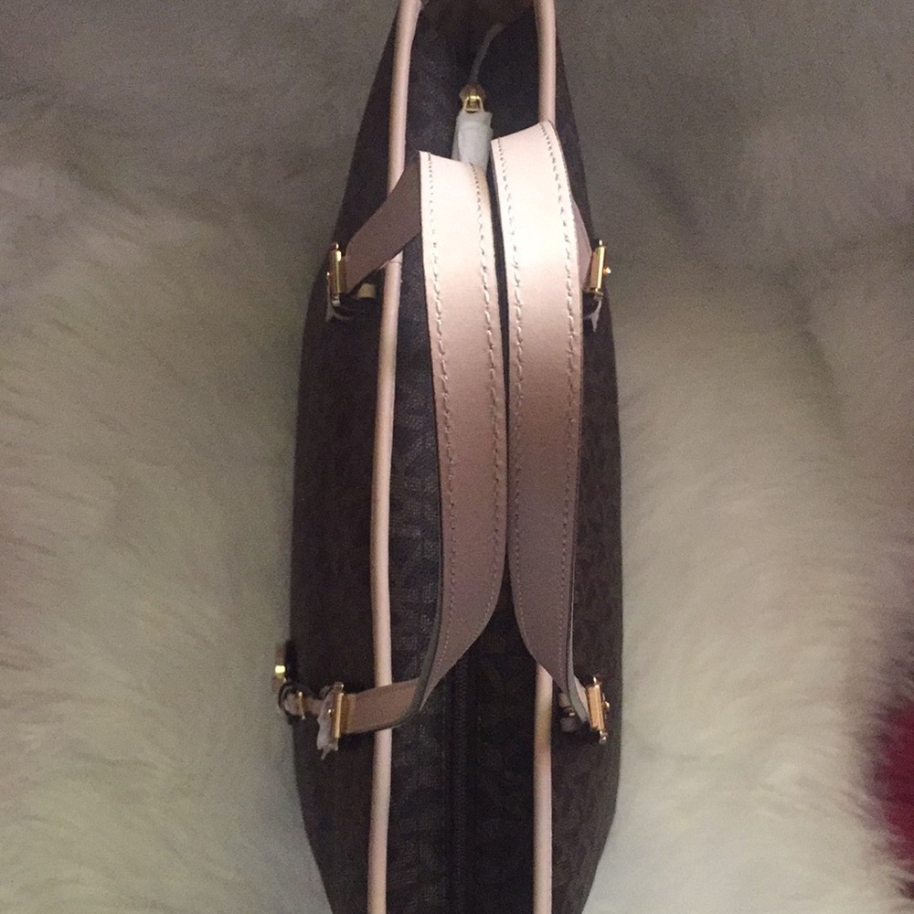 🎉LAST-1👜Michael kors Jet set tote Handbag👜💞 - Picture 4 of 8