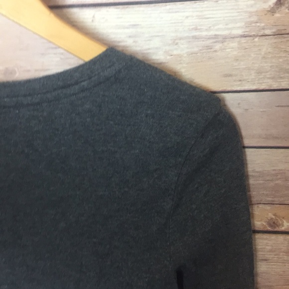 Gap grey long sleeve size small - Picture 5 of 5