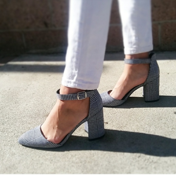 LAST PAIR!!//The Sherri// Black gingham heel - Picture 3 of 8