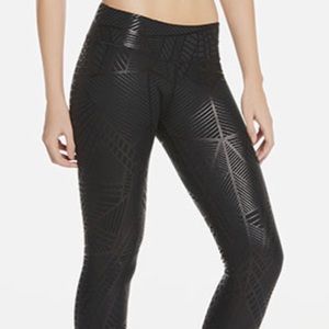 Fabletics Salar Leggings