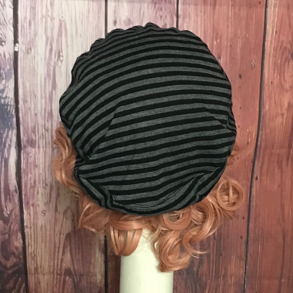 Striped Knit Beret Hat - Picture 5 of 5