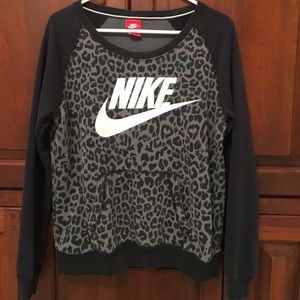Nike cheetah pullover