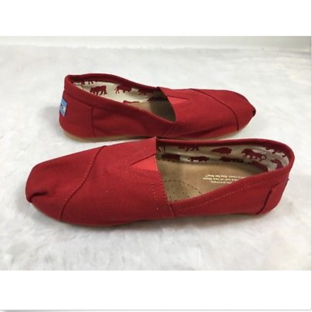 Toms W 9.5 Red Canvas Classic Loafers Flats Shoes