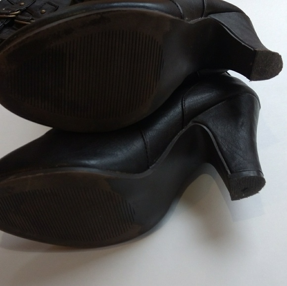 Eleanor Brown boots - Picture 6 of 6