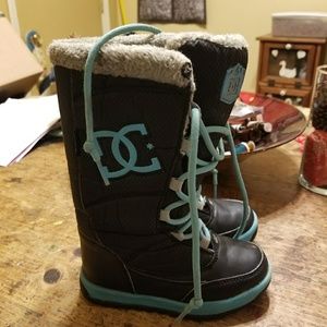 DC winter boots