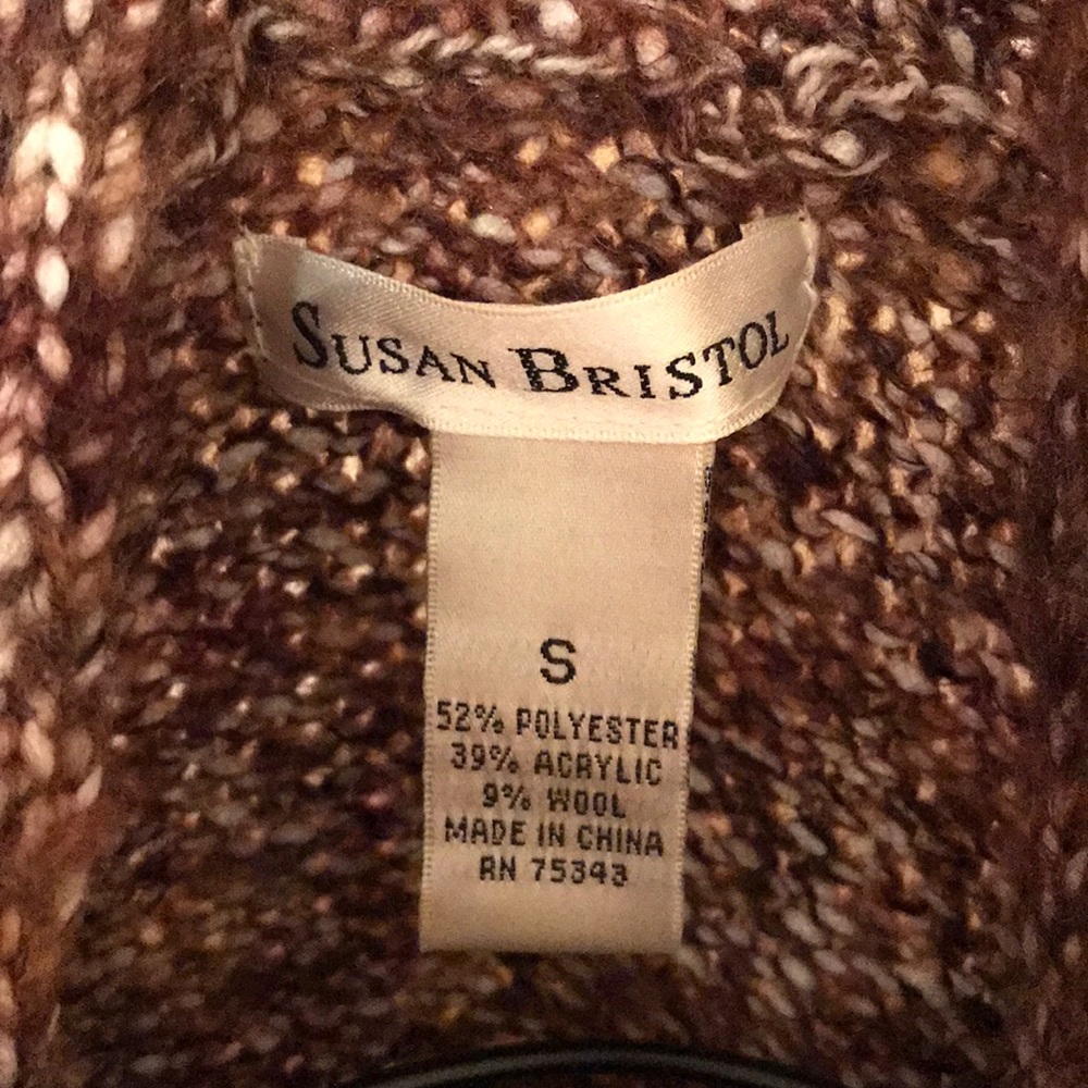 Susan Bristol Sweater 😍 - Picture 5 of 5