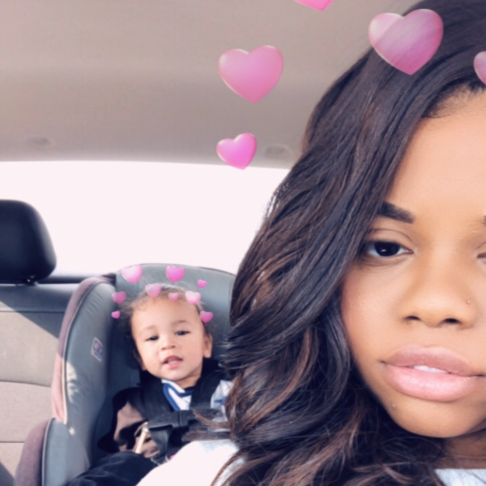 Meet your Posher, Ashley