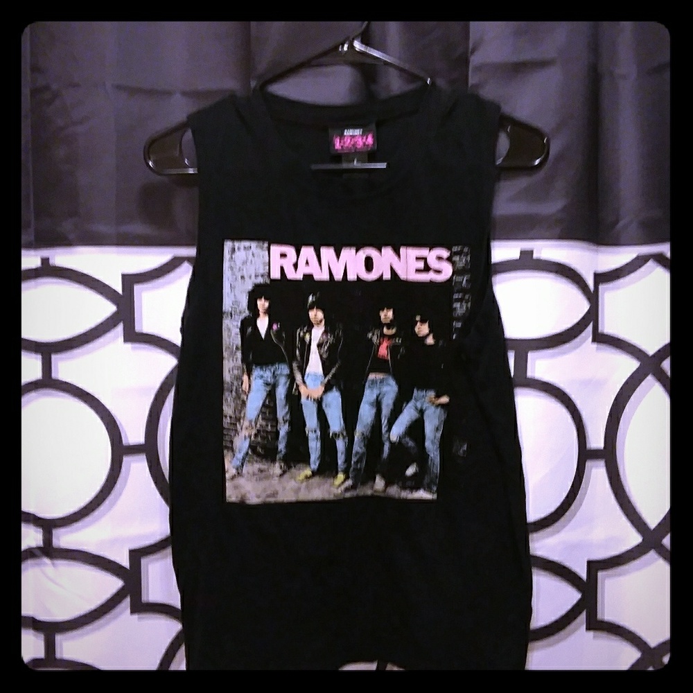 ☆Ramones Vintage Inspired Muscle Tee☆