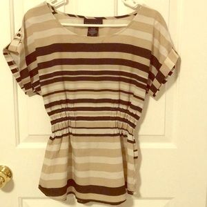 Cute cinch waist blouse