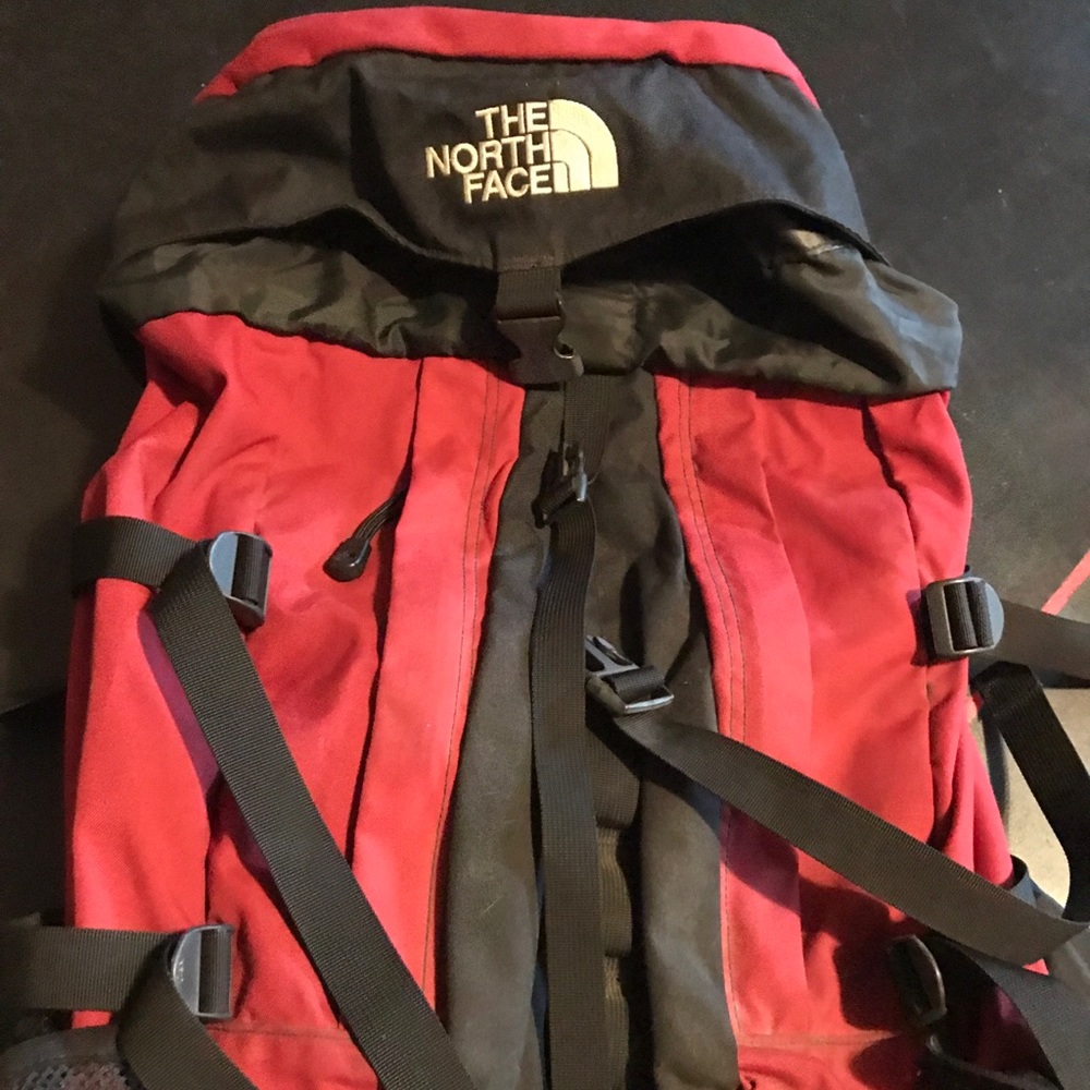 VINTAGE NORTHFACE BACKPACK