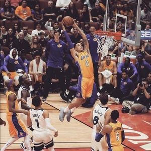 Meet your Posher, Joe