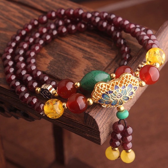 🆕Triple faceted garnet bracelet or necklace 🌺 - Picture 3 of 3