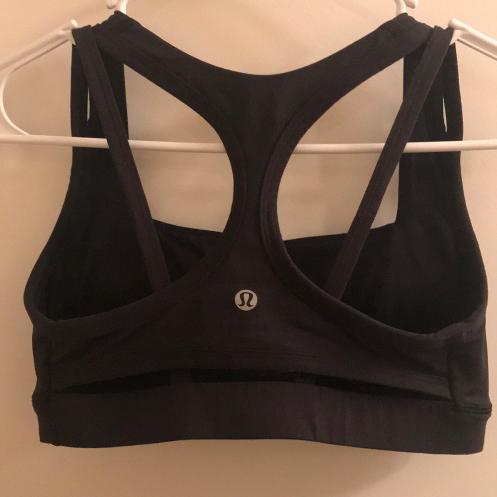 Lululemon Black Sports Bra sz6