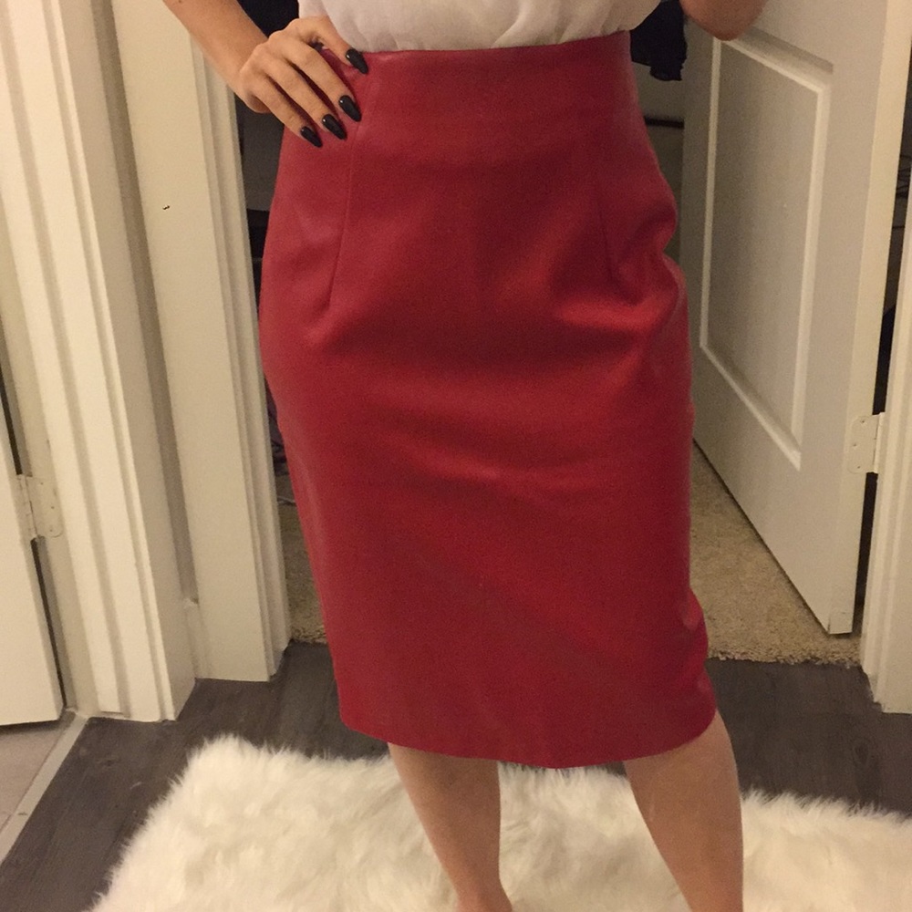 ZARA RED LEATHER SKIRT SIZE SMALL NWOT