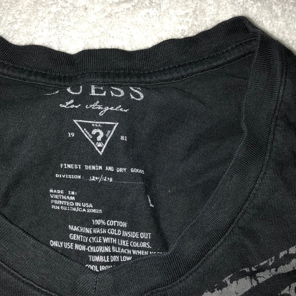 Black V neck Tee - Picture 2 of 2