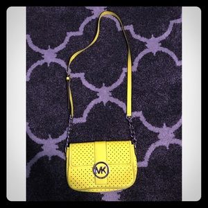 michael kors cross body