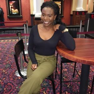 Meet your Posher, Noelle