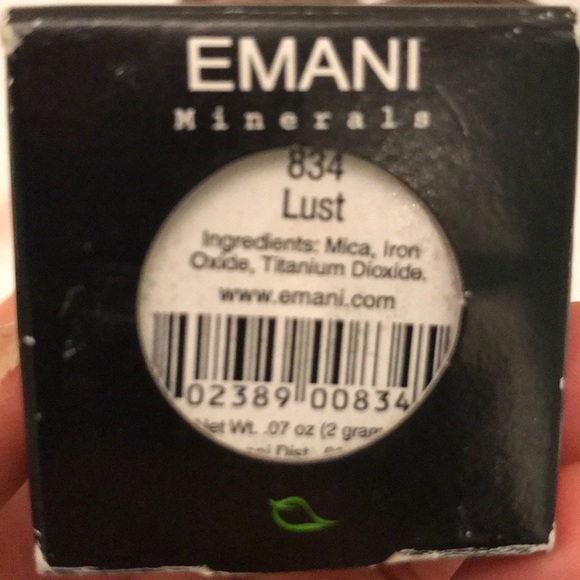 👑”Lust” #834 EMANI crushed minerals color dust - Picture 3 of 6